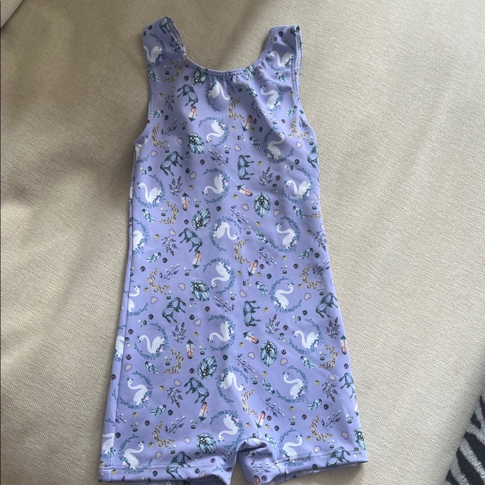 Girl Power Swan Princess 5/6T Biketard